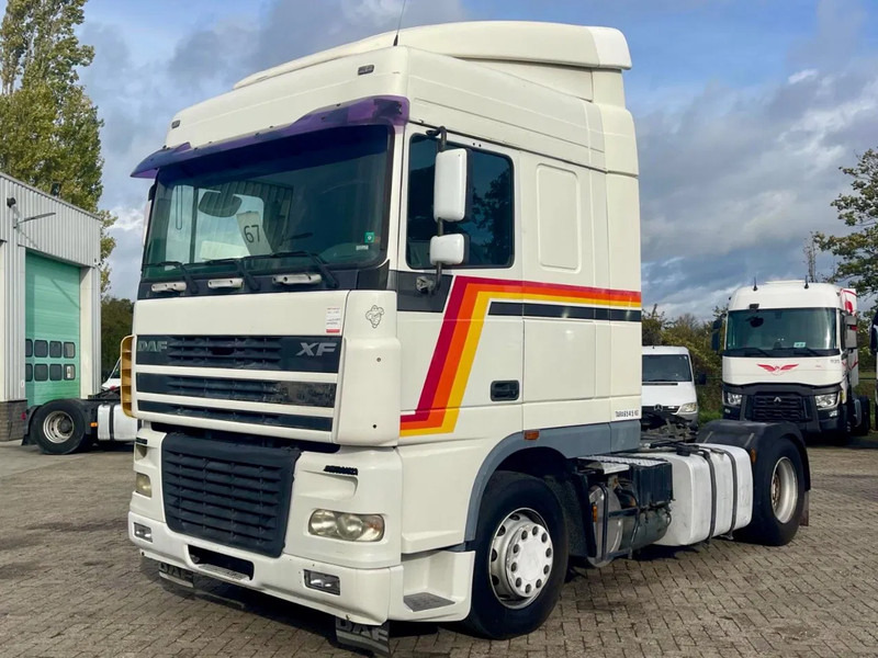 DAF 95.480 VERY CLEAN! EURO 4, PTO, HYDRAULIC, 2X FUEL TANK - Trattore stradale: foto 1 DAF 95.480 VERY CLEAN! EURO 4, PTO, HYDRAULIC, 2X FUEL TANK - Trattore stradale: foto 1