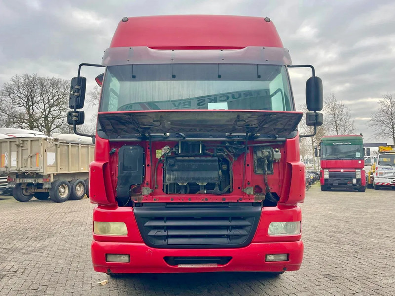 DAF CF 85.430 MANUAL ! TOP Condition ! - Trattore stradale: foto 5 DAF CF 85.430 MANUAL ! TOP Condition ! - Trattore stradale: foto 5