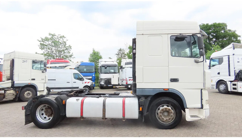 DAF XF 95.480 EURO4 , Manual! Super truck! - Trattore stradale: foto 3 DAF XF 95.480 EURO4 , Manual! Super truck! - Trattore stradale: foto 3