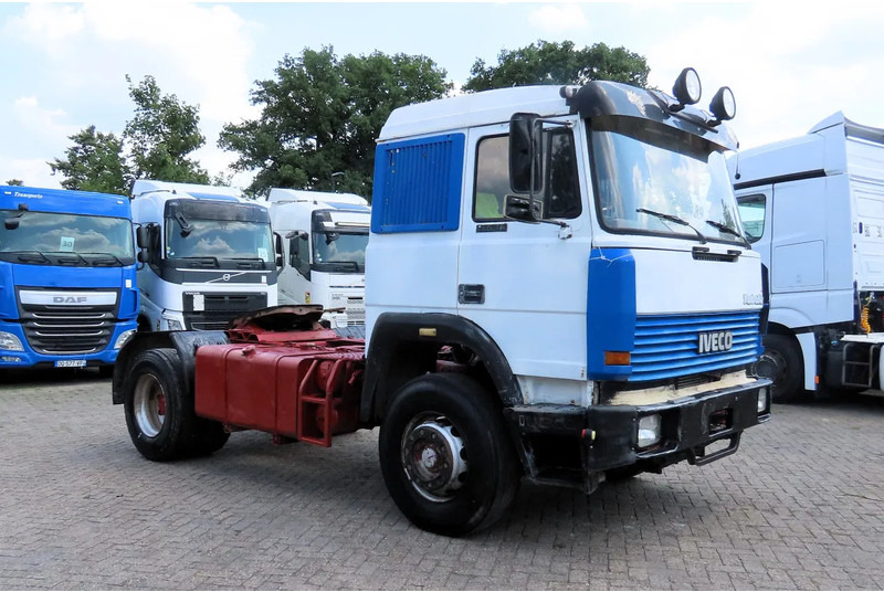 Iveco Turbostar 190.36 FULL SPRING ! - Trattore stradale: foto 2 Iveco Turbostar 190.36 FULL SPRING ! - Trattore stradale: foto 2