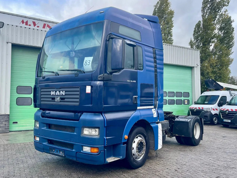 MAN TGA 18.480 Manual gearbox, manual injection GREAT CONDITION! - Trattore stradale: foto 1 MAN TGA 18.480 Manual gearbox, manual injection GREAT CONDITION! - Trattore stradale: foto 1