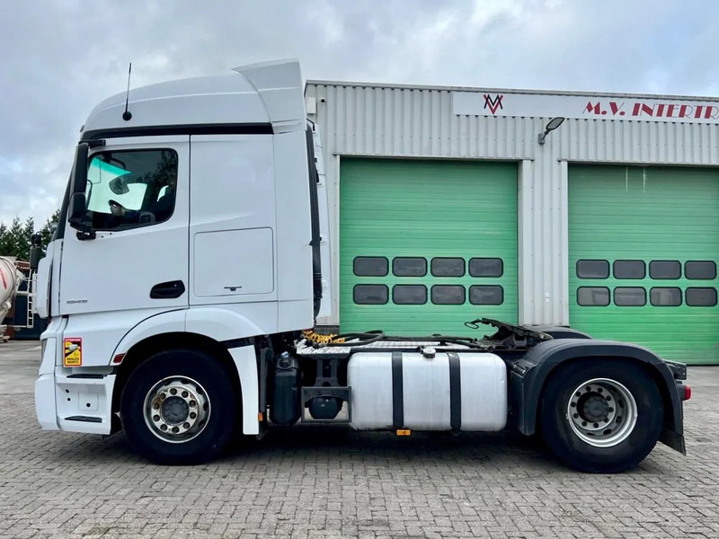 Mercedes-Benz Actros 1845 WDF9634031B995871, PTO, HYDRAULIC - Trattore stradale: foto 4 Mercedes-Benz Actros 1845 WDF9634031B995871, PTO, HYDRAULIC - Trattore stradale: foto 4