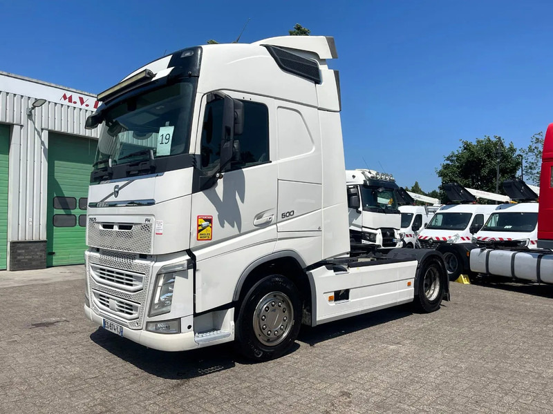 Volvo FH 500 vin: YV2RT40A3JB850702 RETARDER, 2X FUEL TANK, PARKING AIRCO, FRIGO - Trattore stradale: foto 1 Volvo FH 500 vin: YV2RT40A3JB850702 RETARDER, 2X FUEL TANK, PARKING AIRCO, FRIGO - Trattore stradale: foto 1