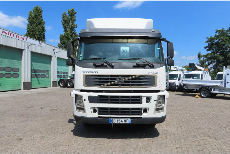 Volvo FM 12.380 8x4 FULL SPRING. 100% condition! - Autocarro telaio: foto 3 Volvo FM 12.380 8x4 FULL SPRING. 100% condition! - Autocarro telaio: foto 3