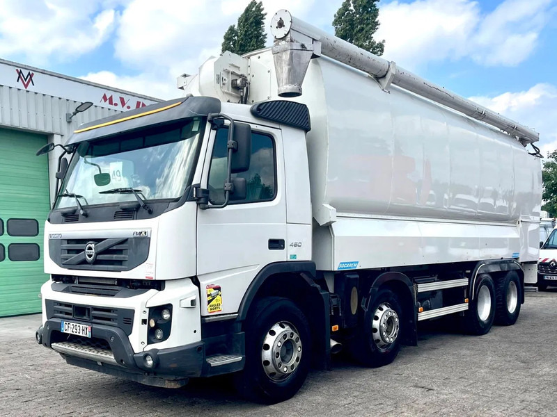 Volvo FMX 450 8x4 AUGER, radio control, 7 COMP. Full Volvo Service! . EXCELLENT condition - Camion cisterna: foto 1 Volvo FMX 450 8x4 AUGER, radio control, 7 COMP. Full Volvo Service! . EXCELLENT condition - Camion cisterna: foto 1