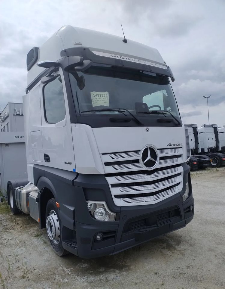 Mercedes-Benz Actros - Trattore stradale: foto 2 Mercedes-Benz Actros - Trattore stradale: foto 2