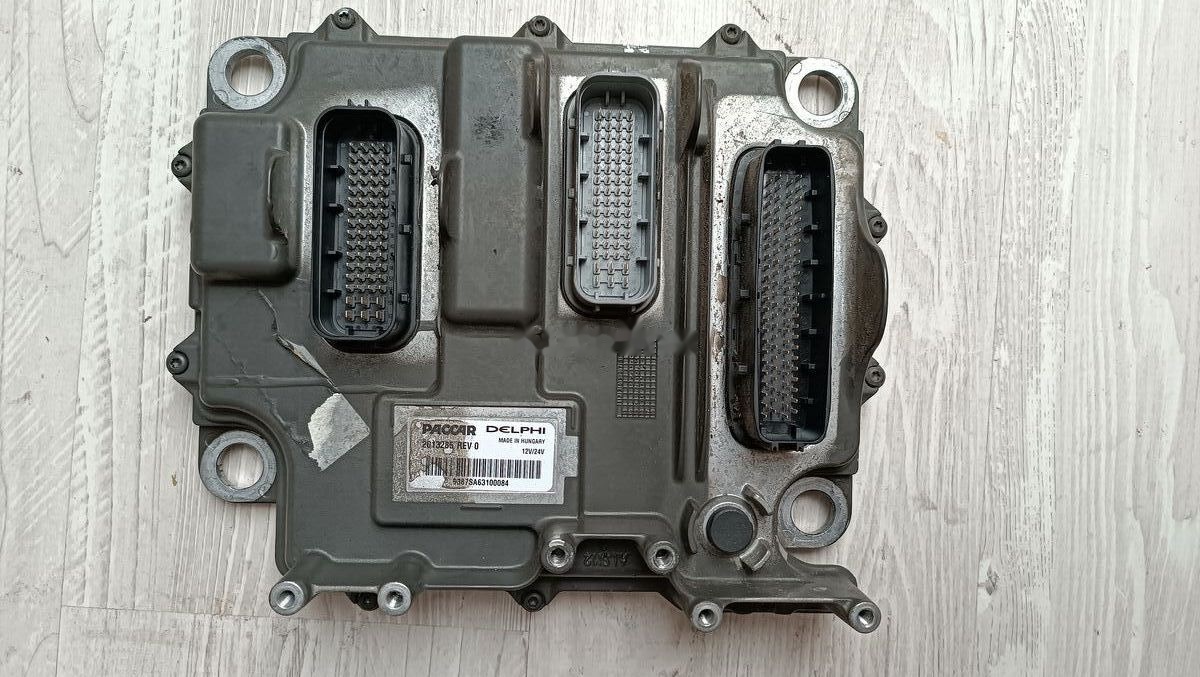 Paccar DAF E6 ECU 1877245 REV C DAF - ECU per Camion: foto 2 Paccar DAF E6 ECU 1877245 REV C DAF - ECU per Camion: foto 2