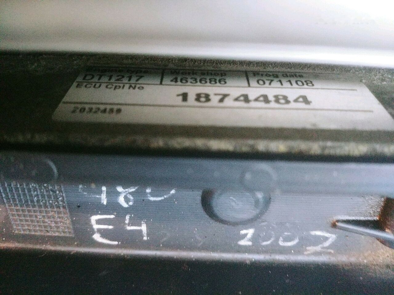 Scania ECU ENGINE DT1217 DC1215 DC1222 DC1213 DC1218 DC1310 - ECU per Camion: foto 2 Scania ECU ENGINE DT1217 DC1215 DC1222 DC1213 DC1218 DC1310 - ECU per Camion: foto 2