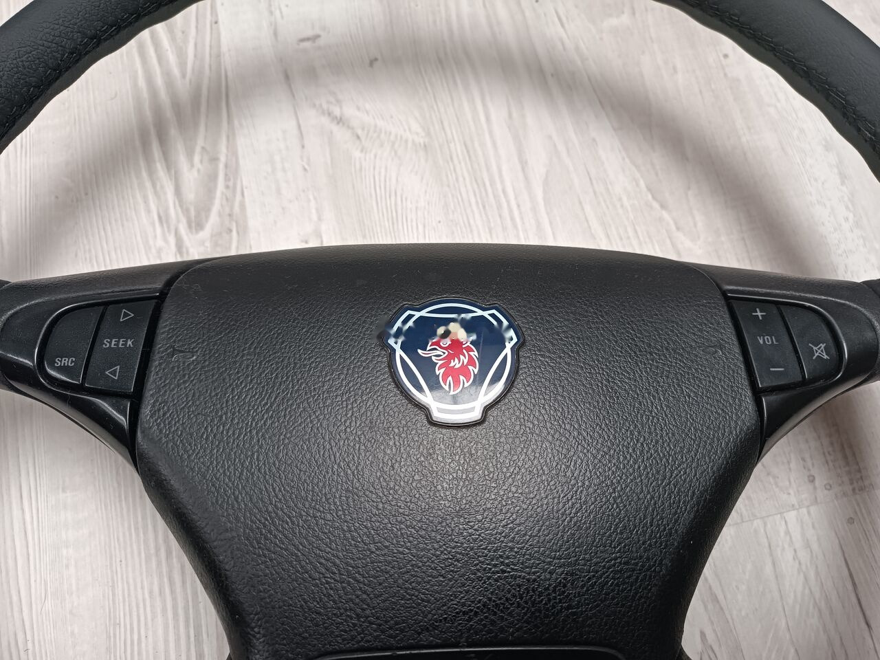 Scania NEW LEATHER Scania R - Volante per Camion: foto 4 Scania NEW LEATHER Scania R - Volante per Camion: foto 4
