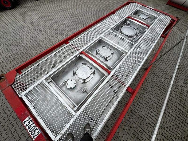 Serbatoio di stoccaggio per il trasporto di prodotti chimici CIMC 20FT ISO, 25.080L / 1-COMP / 3 BAFFELS / T12 / 4 manholes / ADR valid until 02/2027: foto 10 Serbatoio di stoccaggio per il trasporto di prodotti chimici CIMC 20FT ISO, 25.080L / 1-COMP / 3 BAFFELS / T12 / 4 manholes / ADR valid until 02/2027: foto 10