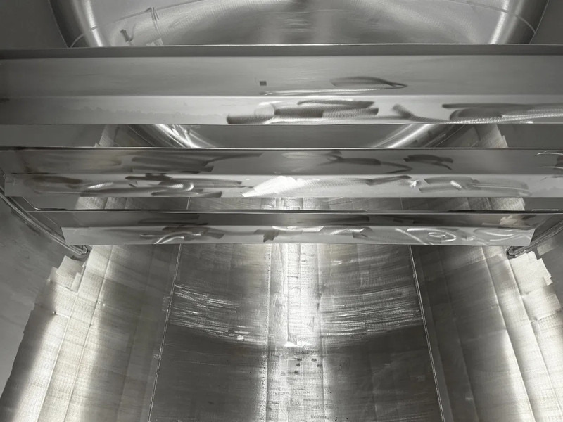 Serbatoio di stoccaggio per il trasporto di prodotti chimici CIMC 20FT ISO, 25.080L / 1-COMP / 3 BAFFELS / T12 / 4 manholes / ADR valid until 02/2027: foto 20 Serbatoio di stoccaggio per il trasporto di prodotti chimici CIMC 20FT ISO, 25.080L / 1-COMP / 3 BAFFELS / T12 / 4 manholes / ADR valid until 02/2027: foto 20