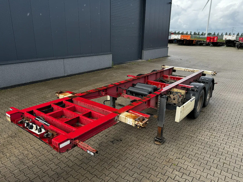 Krone 2-axle 20FT chassis, BPW + drumbrakes, airsuspension, empty weight: 3.180kg, 2x available - Semirimorchio portacontainer/ Caisse interchangeable: foto 1 Krone 2-axle 20FT chassis, BPW + drumbrakes, airsuspension, empty weight: 3.180kg, 2x available - Semirimorchio portacontainer/ Caisse interchangeable: foto 1
