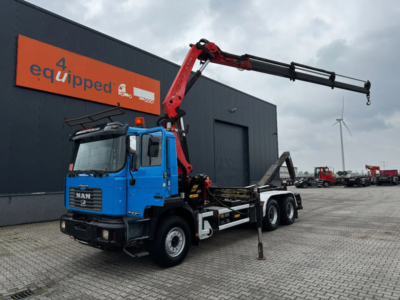 MAN FE 410A, 6x4, EURO 2, Palfinger PK17000 Crane + VDL HOOK, full spring, manual gearbox, MOT 9/2025 - Autocarro scarrabile, Camion con gru: foto 1 MAN FE 410A, 6x4, EURO 2, Palfinger PK17000 Crane + VDL HOOK, full spring, manual gearbox, MOT 9/2025 - Autocarro scarrabile, Camion con gru: foto 1