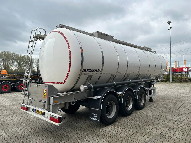 Van Hool FOOD / RVS chassis / empty weight: 5.860kg / 29.500L / 1-comp.+ 1 baffel / discbrakes / NL / APK: 05/2026 - Semirimorchio cisterna: foto 3 Van Hool FOOD / RVS chassis / empty weight: 5.860kg / 29.500L / 1-comp.+ 1 baffel / discbrakes / NL / APK: 05/2026 - Semirimorchio cisterna: foto 3