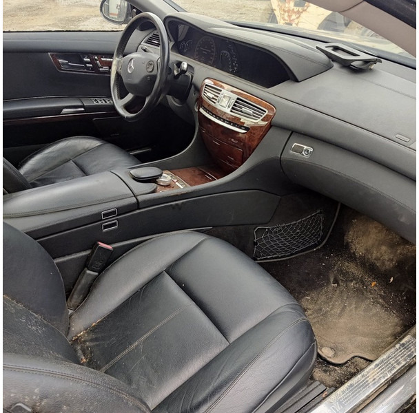 Mercedes-Benz CL-500 - Autovettura: foto 3 Mercedes-Benz CL-500 - Autovettura: foto 3