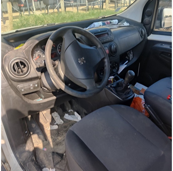 Autovettura Peugeot Bipper: foto 6