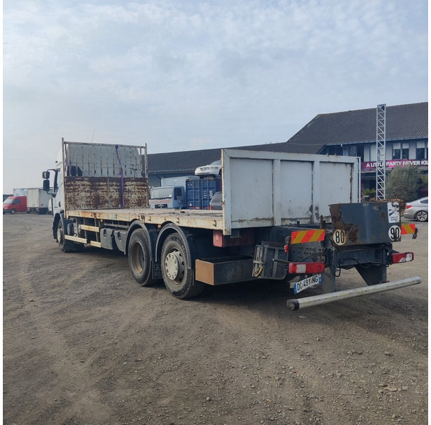 Renault Premium-380 - Autocarro con pianale/ Cassone fisso: foto 4 Renault Premium-380 - Autocarro con pianale/ Cassone fisso: foto 4