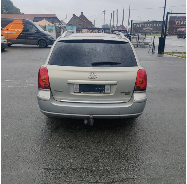 Toyota Avensis - Autovettura: foto 5 Toyota Avensis - Autovettura: foto 5