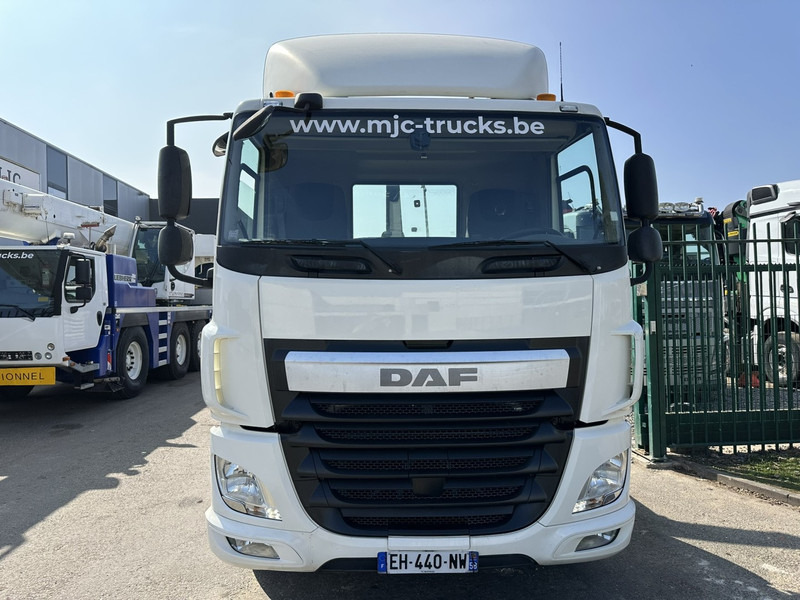 DAF CF 460 4x2 19T MARREL HOOKLIFT - 5.10M + 1.30M RETRACTABLE BUMPER - EURO 6 - 13L ENGINE - ZF AUTO - Autocarro scarrabile: foto 2 DAF CF 460 4x2 19T MARREL HOOKLIFT - 5.10M + 1.30M RETRACTABLE BUMPER - EURO 6 - 13L ENGINE - ZF AUTO - Autocarro scarrabile: foto 2