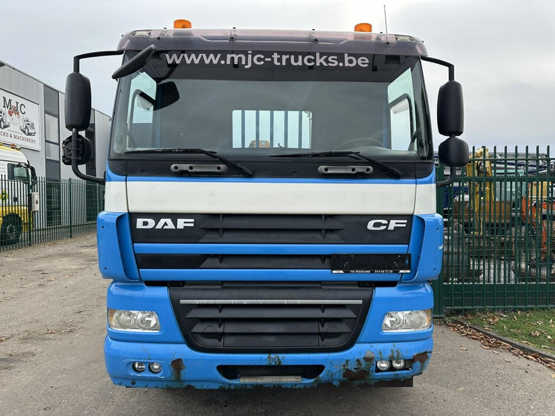 DAF CF 85.360 8x2 (no crane!) - MANUAL GEARBOX ZF - EURO 5 - BE TRUCK - Autocarro con pianale/ Cassone fisso: foto 2 DAF CF 85.360 8x2 (no crane!) - MANUAL GEARBOX ZF - EURO 5 - BE TRUCK - Autocarro con pianale/ Cassone fisso: foto 2
