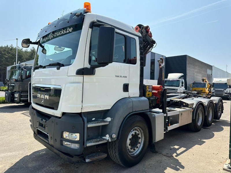 MAN TGS 35.400 8x4 TRIDEM HOOKLIFT T22 + CRANE PALFINGER PK 18001 EH + RADIO - EURO 5 - LIFT/STEERING AXLE - BE TRUCK - Autocarro scarrabile, Camion con gru: foto 4 MAN TGS 35.400 8x4 TRIDEM HOOKLIFT T22 + CRANE PALFINGER PK 18001 EH + RADIO - EURO 5 - LIFT/STEERING AXLE - BE TRUCK - Autocarro scarrabile, Camion con gru: foto 4