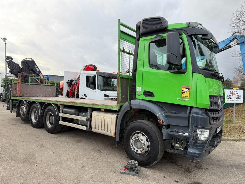 Mercedes-Benz AROCS 3240 8x4 TRIDEM + CRANE HIAB 166 E-5 HIPRO - ROTATOR - 5/6F - RADIO - PLATFORM 7m50 - EURO 6 - *324.000km* - LIFT + STEERING AXLE - Camion con gru: foto 2 Mercedes-Benz AROCS 3240 8x4 TRIDEM + CRANE HIAB 166 E-5 HIPRO - ROTATOR - 5/6F - RADIO - PLATFORM 7m50 - EURO 6 - *324.000km* - LIFT + STEERING AXLE - Camion con gru: foto 2