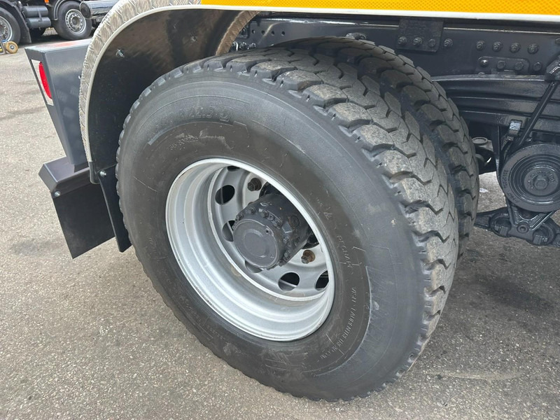 Autocarro scarrabile, Camion con gru Renault C460 8x4 HOOKLIFT + (19m!) CRANE HIAB 288 E-6 HIDUO - RADIO - 5/6 F - STEEL SPRING / HUB REDUCTION - BE TRUCK: foto 19 Autocarro scarrabile, Camion con gru Renault C460 8x4 HOOKLIFT + (19m!) CRANE HIAB 288 E-6 HIDUO - RADIO - 5/6 F - STEEL SPRING / HUB REDUCTION - BE TRUCK: foto 19