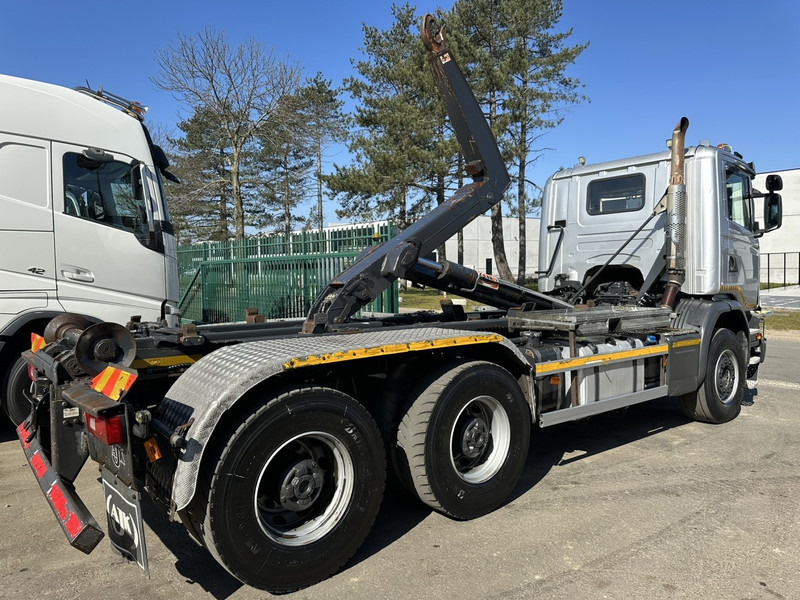 Scania G450 6x4 HOOKLIFT / HAAKSYSTEEM AJK 20T - 5760mm - 3m90 WB - HUB REDUCTION / STEEL SUSPENSION - EURO 6 - BE TRUCK - Autocarro scarrabile: foto 5 Scania G450 6x4 HOOKLIFT / HAAKSYSTEEM AJK 20T - 5760mm - 3m90 WB - HUB REDUCTION / STEEL SUSPENSION - EURO 6 - BE TRUCK - Autocarro scarrabile: foto 5