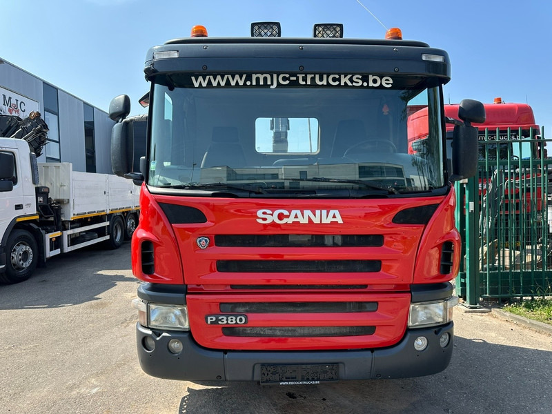 Scania P380 6x4 HOOKLIFT HIAB 25T - 6100mm - A/C - CAMERA - E4 - AIR SUSPENSION - BE TRUCK - Autocarro scarrabile: foto 2 Scania P380 6x4 HOOKLIFT HIAB 25T - 6100mm - A/C - CAMERA - E4 - AIR SUSPENSION - BE TRUCK - Autocarro scarrabile: foto 2