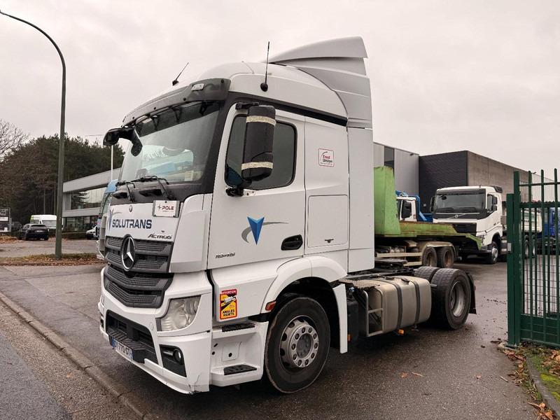 Mercedes-Benz Actros 1845 - 13L ENGINE - STREAMSPACE - FRIGO - SPOILERS - *713.000km* - GOOD CONDITION - Trattore stradale: foto 3 Mercedes-Benz Actros 1845 - 13L ENGINE - STREAMSPACE - FRIGO - SPOILERS - *713.000km* - GOOD CONDITION - Trattore stradale: foto 3