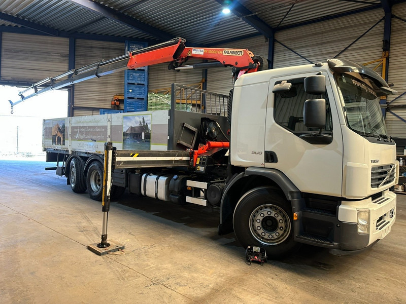 Volvo FE 300 6x2 + crane (20m!) PALFINGER PK18002 E 6x - LIFT / STEERING AXLE - MANUAL - EURO 5 - Autocarro con pianale/ Cassone fisso, Camion con gru: foto 2 Volvo FE 300 6x2 + crane (20m!) PALFINGER PK18002 E 6x - LIFT / STEERING AXLE - MANUAL - EURO 5 - Autocarro con pianale/ Cassone fisso, Camion con gru: foto 2