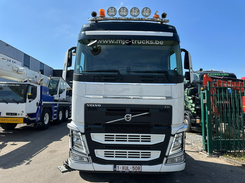 Volvo FH 420 8x4 TRIDEM KRAANWAGEN + (26m!) HIAB 408 E-8 + 2 ME HIPRO + WINCH - 63.000km ONLY - CREWCAB 4 SEATER - PLATFORM 7m - TOP CONDITION - Autocarro con pianale/ Cassone fisso, Camion con gru: foto 4 Volvo FH 420 8x4 TRIDEM KRAANWAGEN + (26m!) HIAB 408 E-8 + 2 ME HIPRO + WINCH - 63.000km ONLY - CREWCAB 4 SEATER - PLATFORM 7m - TOP CONDITION - Autocarro con pianale/ Cassone fisso, Camion con gru: foto 4
