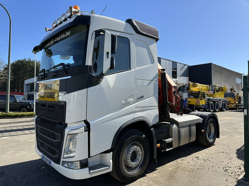 Volvo FH 540 TRACTOR + CRANE PK 18500 + RADIO - *449.000km* - EURO 6 - COC - 4 STABS - Camion con gru: foto 5 Volvo FH 540 TRACTOR + CRANE PK 18500 + RADIO - *449.000km* - EURO 6 - COC - 4 STABS - Camion con gru: foto 5