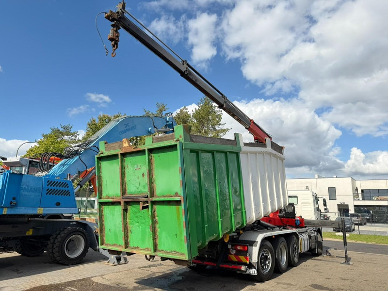 Volvo FM 420 8x2 HOOKLIFT + CRANE PALFINGER PK19.001 SLD B - *294.000km* - EURO 6 - LIFT + STEERING AXLE - I SHIFT - BE TRUCK - Autocarro scarrabile, Camion con gru: foto 5 Volvo FM 420 8x2 HOOKLIFT + CRANE PALFINGER PK19.001 SLD B - *294.000km* - EURO 6 - LIFT + STEERING AXLE - I SHIFT - BE TRUCK - Autocarro scarrabile, Camion con gru: foto 5