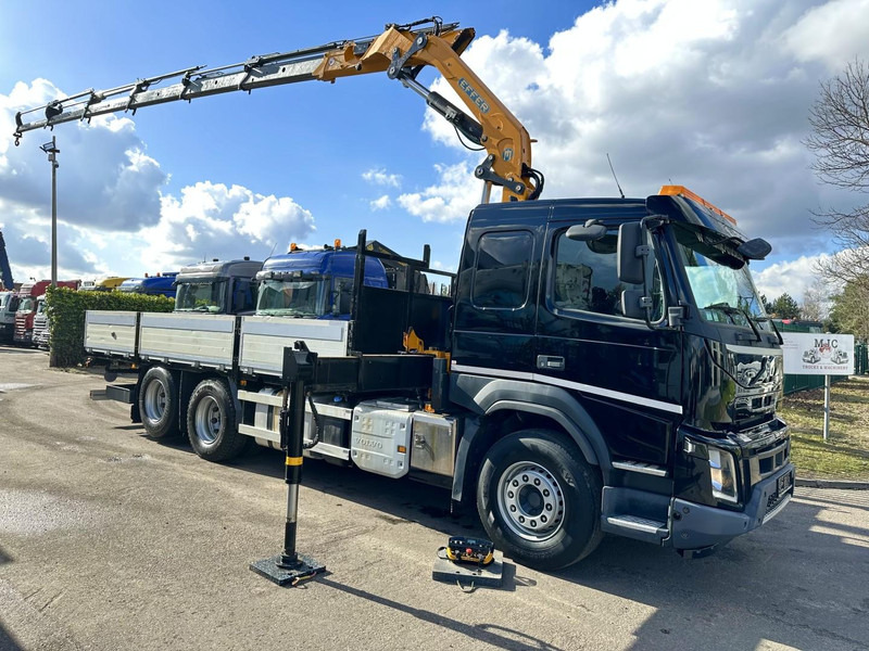 Volvo FMX 370 6x2 PRITSCHE 6M35 + KRAN EFFER 215/6S -*127.000km* - LIFT AXLE - DOUBLE WHEELS - I SHIFT - EURO 6 - BE PAPERS - Autocarro con pianale/ Cassone fisso, Camion con gru: foto 2 Volvo FMX 370 6x2 PRITSCHE 6M35 + KRAN EFFER 215/6S -*127.000km* - LIFT AXLE - DOUBLE WHEELS - I SHIFT - EURO 6 - BE PAPERS - Autocarro con pianale/ Cassone fisso, Camion con gru: foto 2