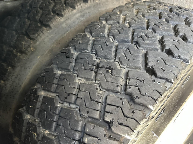 Autocarro con pianale/ Cassone fisso, Camion con gru Volvo FMX 370 6x2 PRITSCHE 6M35 + KRAN EFFER 215/6S -*127.000km* - LIFT AXLE - DOUBLE WHEELS - I SHIFT - EURO 6 - BE PAPERS: foto 20