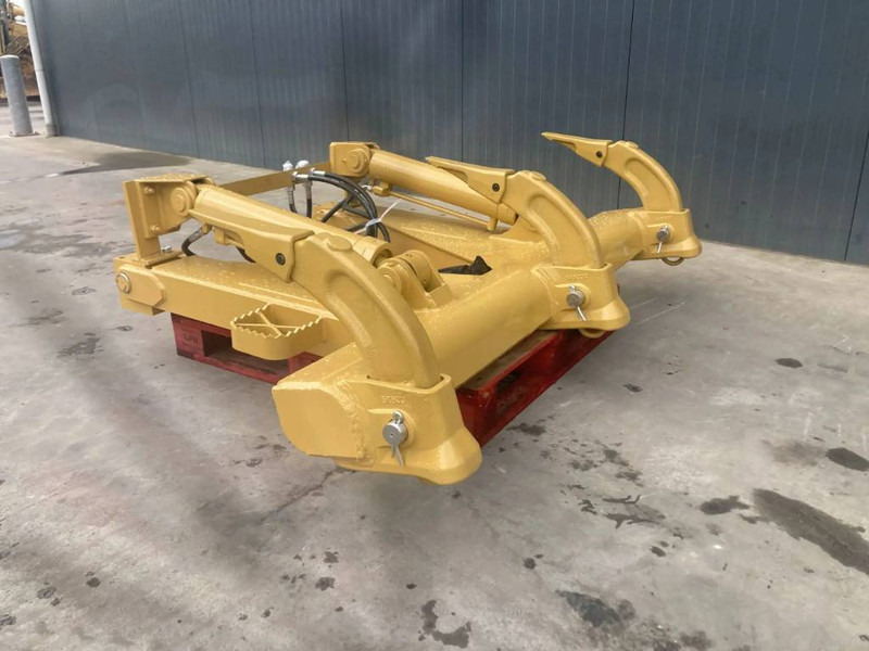 Cat D5N Ripper - Attrezzatura per Macchina da cantiere: foto 1 Cat D5N Ripper - Attrezzatura per Macchina da cantiere: foto 1