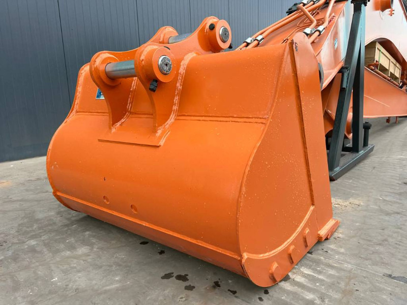 Hitachi ZX220 18m Set - Attrezzatura per Macchina da cantiere: foto 5 Hitachi ZX220 18m Set - Attrezzatura per Macchina da cantiere: foto 5