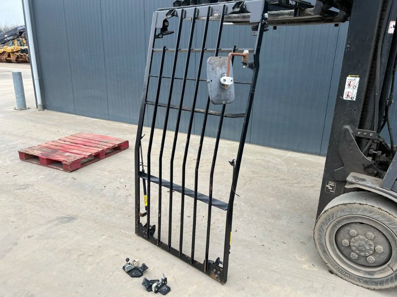 Cat 312D / 315D / 319D / 320D / 324D / 329D / 330D / 3 - Cabina e interni per Macchina da cantiere: foto 3 Cat 312D / 315D / 319D / 320D / 324D / 329D / 330D / 3 - Cabina e interni per Macchina da cantiere: foto 3