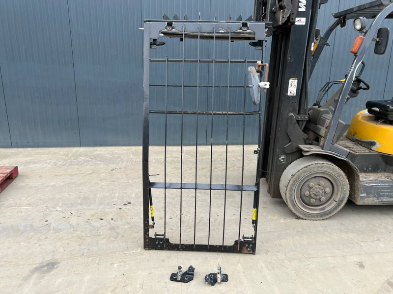 Cat 312D / 315D / 319D / 320D / 324D / 329D / 330D / 3 - Cabina e interni per Macchina da cantiere: foto 2 Cat 312D / 315D / 319D / 320D / 324D / 329D / 330D / 3 - Cabina e interni per Macchina da cantiere: foto 2