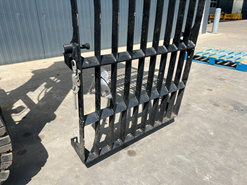 Cat 313E / 320F / 323E / 325F / 329E / 330F / 336E / 3 - Cabina e interni per Macchina da cantiere: foto 4 Cat 313E / 320F / 323E / 325F / 329E / 330F / 336E / 3 - Cabina e interni per Macchina da cantiere: foto 4