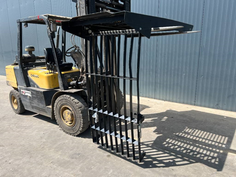 Cat 313E / 320F / 323E / 325F / 329E / 330F / 336E / 3 - Cabina e interni per Macchina da cantiere: foto 2 Cat 313E / 320F / 323E / 325F / 329E / 330F / 336E / 3 - Cabina e interni per Macchina da cantiere: foto 2