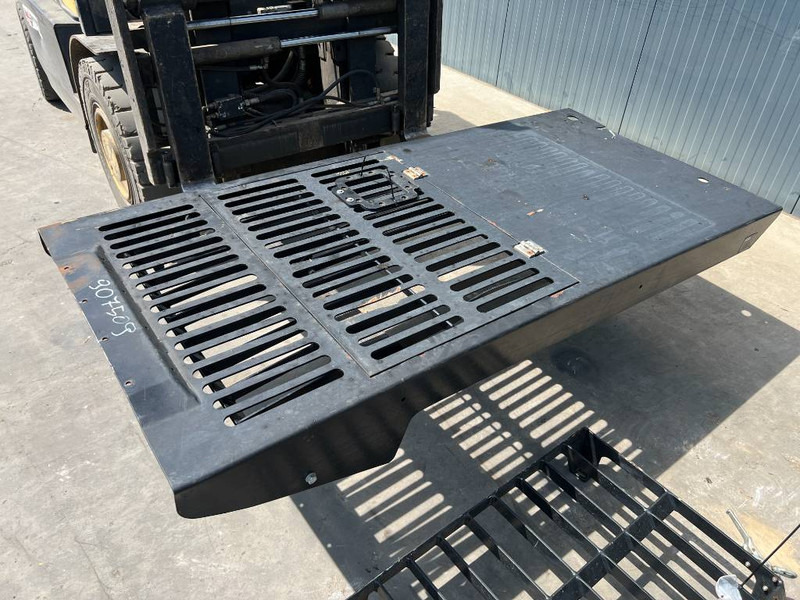 Cat 313E / 320F / 323E / 325F / 329E / 330F / 336E / 3 - Cabina e interni per Macchina da cantiere: foto 1 Cat 313E / 320F / 323E / 325F / 329E / 330F / 336E / 3 - Cabina e interni per Macchina da cantiere: foto 1