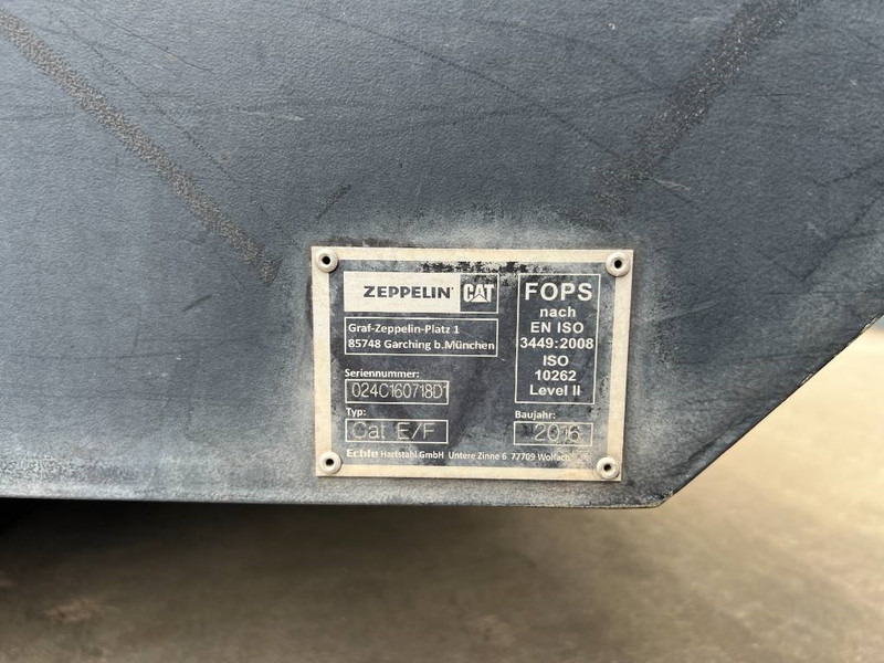 Cat 313E / M315F / 320F / 323E / 325F / 329E/ 330F / 3 - Cabina e interni per Macchina da cantiere: foto 3 Cat 313E / M315F / 320F / 323E / 325F / 329E/ 330F / 3 - Cabina e interni per Macchina da cantiere: foto 3
