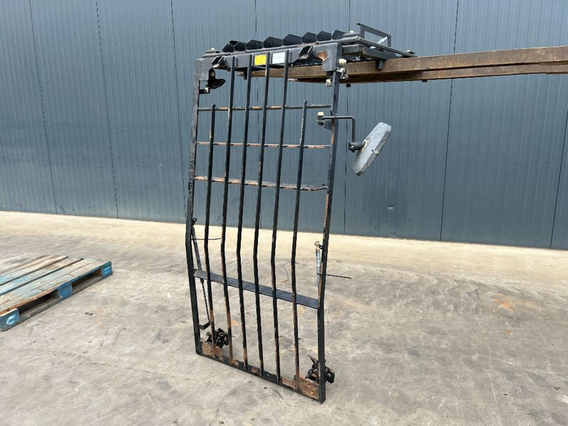 Cat 313E / M315F / 320F / 323E / 325F / 329E / 330F / - Cabina e interni per Macchina da cantiere: foto 1 Cat 313E / M315F / 320F / 323E / 325F / 329E / 330F / - Cabina e interni per Macchina da cantiere: foto 1