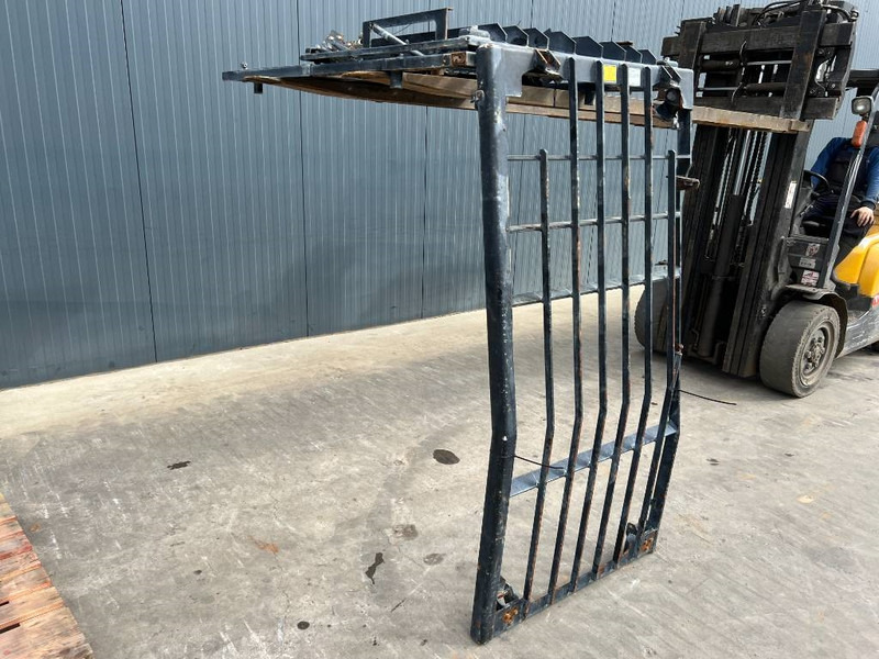 Cat 313E / M315F / 320F / 323E / 325F / 329E / 330F / - Cabina e interni per Macchina da cantiere: foto 2 Cat 313E / M315F / 320F / 323E / 325F / 329E / 330F / - Cabina e interni per Macchina da cantiere: foto 2