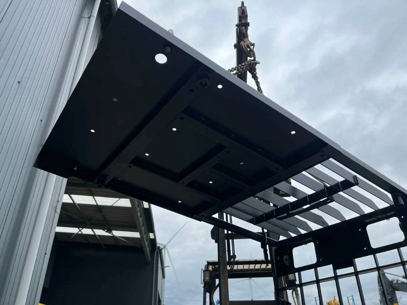 Cabina e interni per Macchina da cantiere nuovo Cat 345D Guard: foto 7