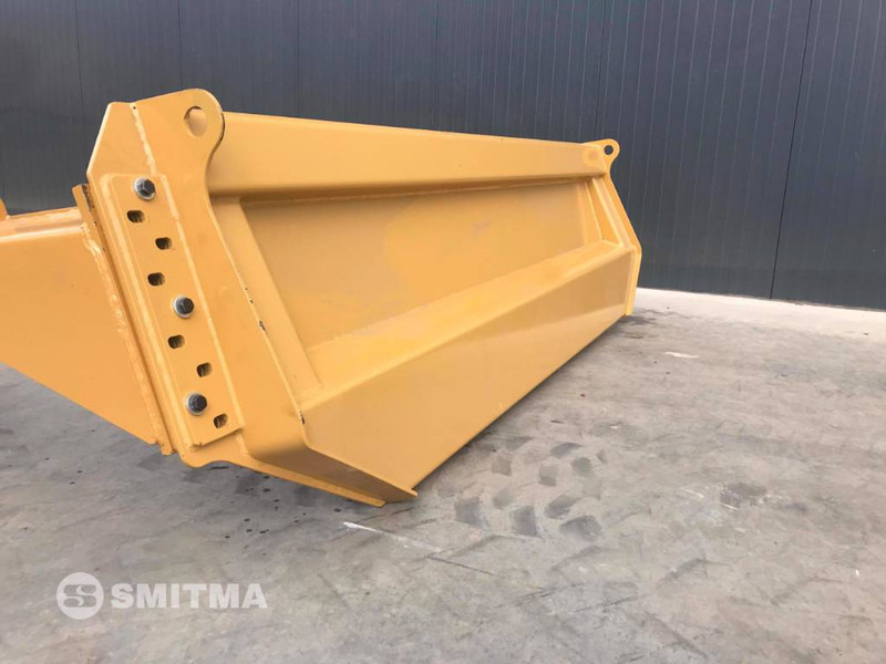 Cat 730C - Sponda idraulica per Macchina da cantiere: foto 2 Cat 730C - Sponda idraulica per Macchina da cantiere: foto 2