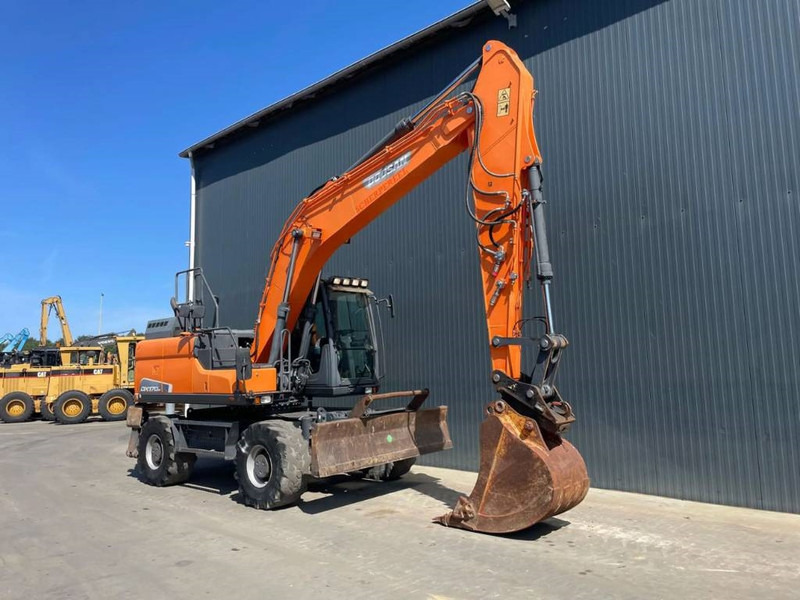 Doosan DX170W-5 - Escavatore gommato: foto 3 Doosan DX170W-5 - Escavatore gommato: foto 3