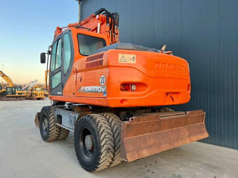 Doosan DX170W - Escavatore gommato: foto 5 Doosan DX170W - Escavatore gommato: foto 5